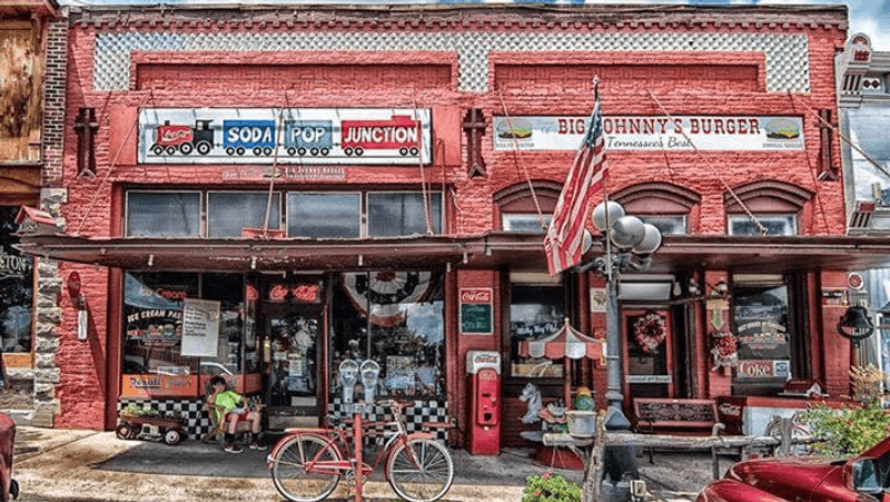 Soda Pop Junction - Lynnville Soda Pop Junction - Lynnville