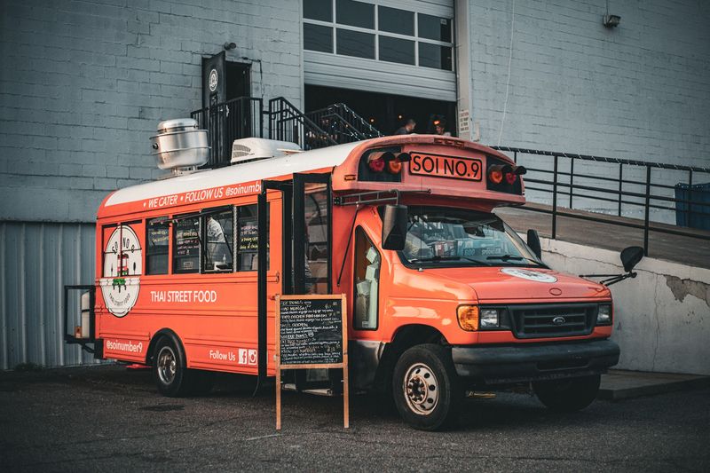 Soi Number 9, Memphis