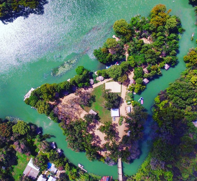 Son's Island (Seguin)