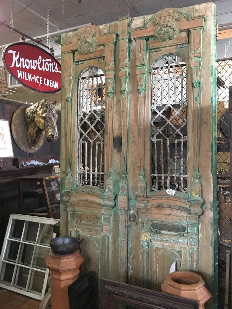 South Front Antiques, Memphis