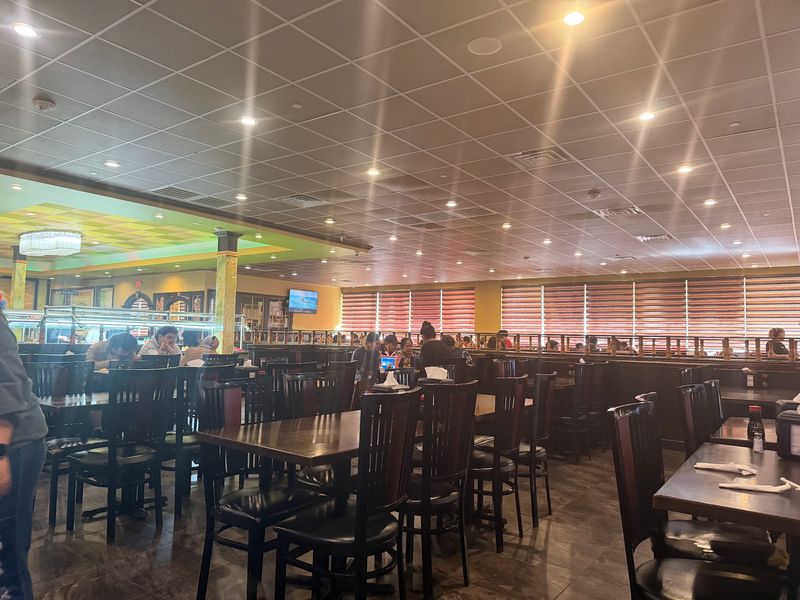 Spacious Layout That Handles Crowds Comfortably Spacious Layout That Handles Crowds Comfortably