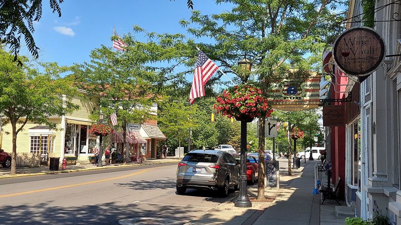 Strolling Liberty Avenue Strolling Liberty Avenue