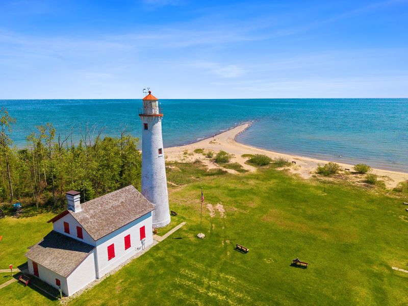 Sturgeon Point Lighthouse Sturgeon Point Lighthouse