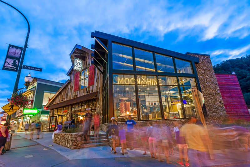 Sugarlands Distilling Company - Gatlinburg Sugarlands Distilling Company - Gatlinburg