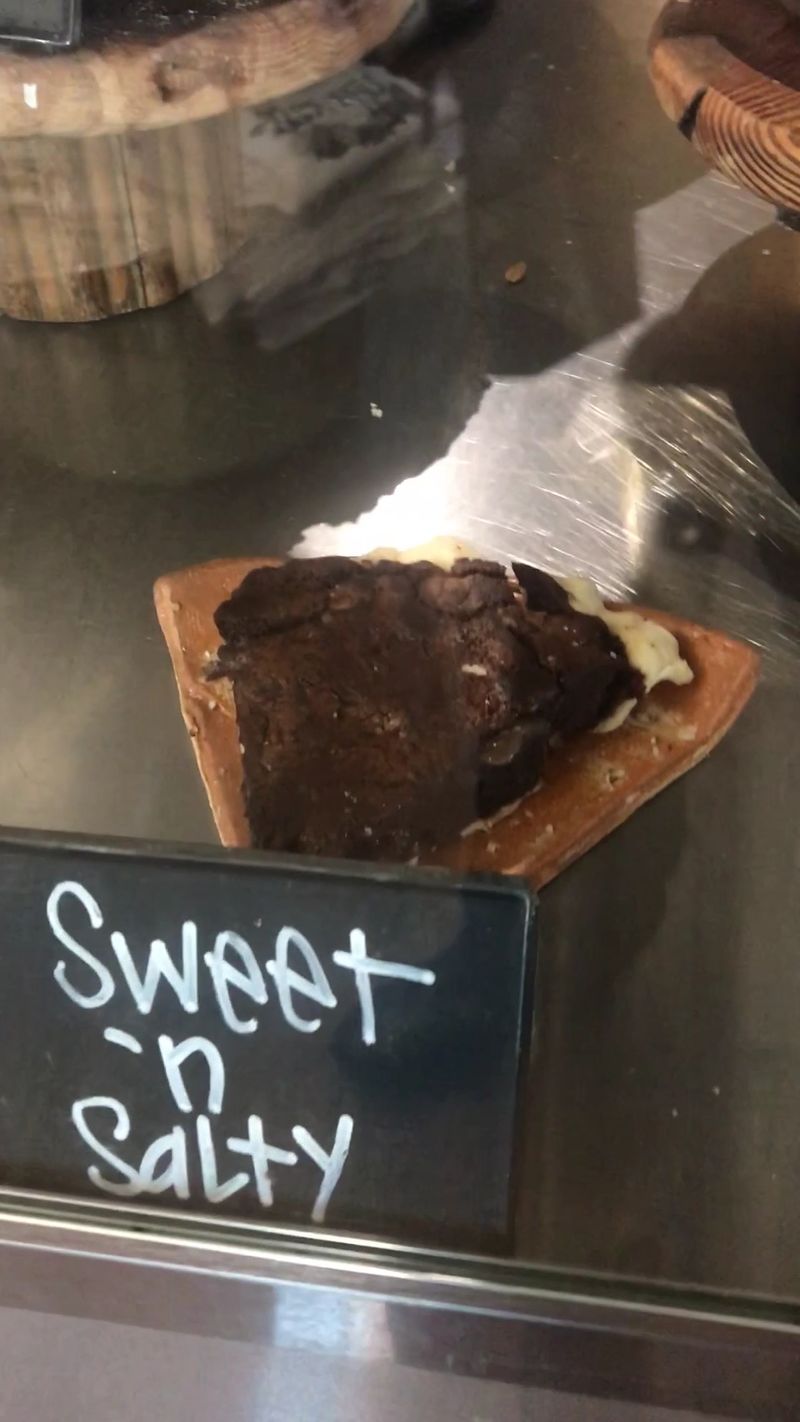 Sweet And Salty Chocolate Pie Hits Every Craving