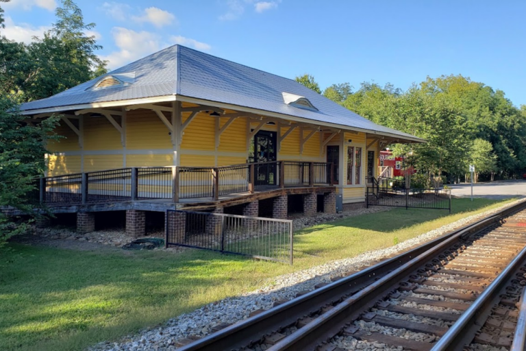 Take a Road Trip to These 6 Historic Tennessee Train Depots Frozen in Time