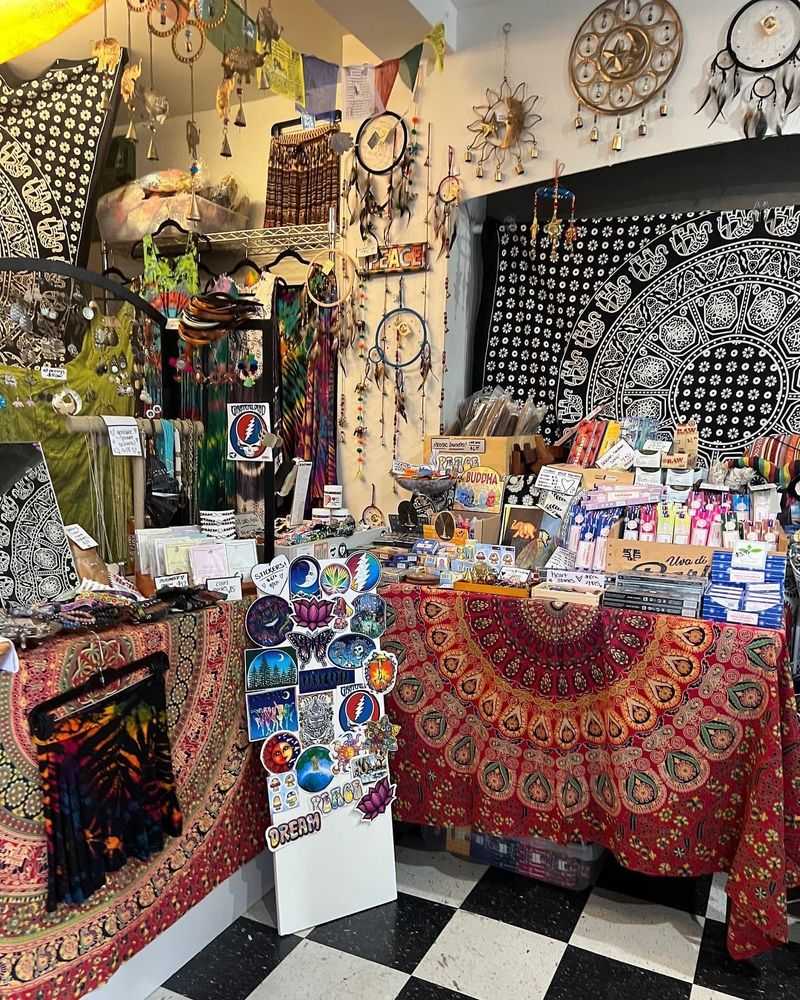 Tapestries, Curtains, And Room Magic Tapestries, Curtains, And Room Magic