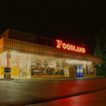 Tennessee Locals Skip the Big Chains for This Old-School Independent Grocery Store