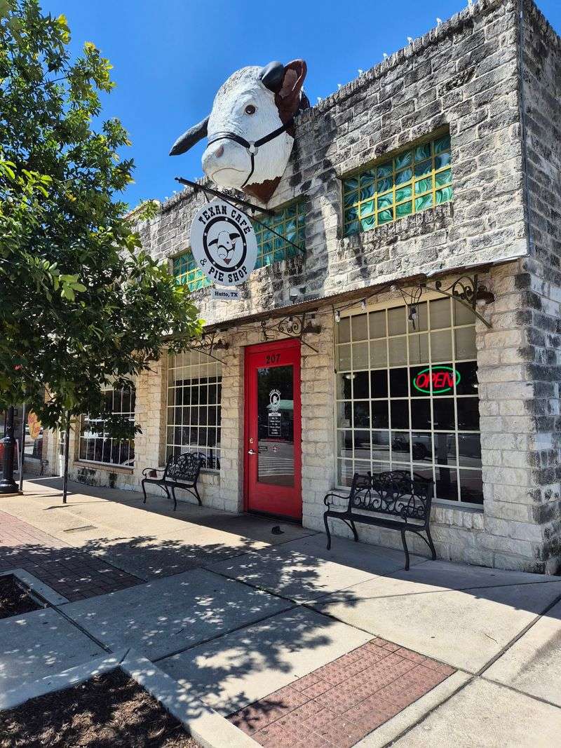 Texan Cafe & Pie Shop (Hutto) Texan Cafe & Pie Shop (Hutto)