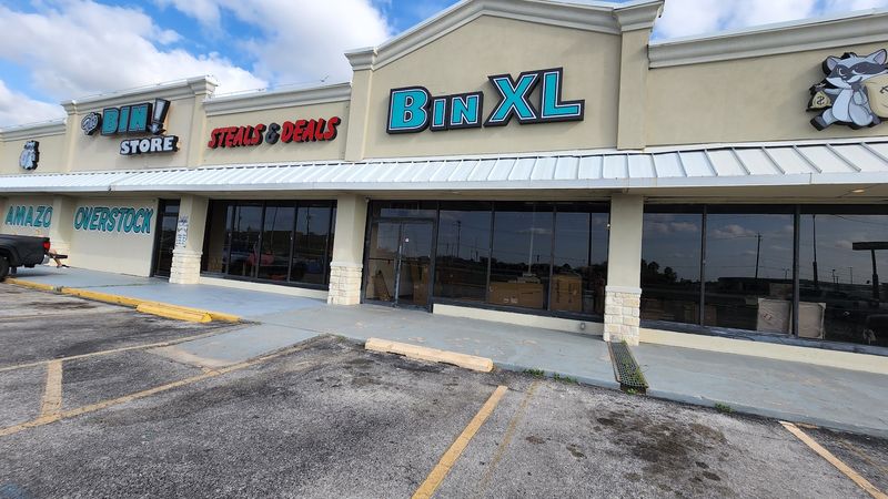 The Bin Store (Galveston)