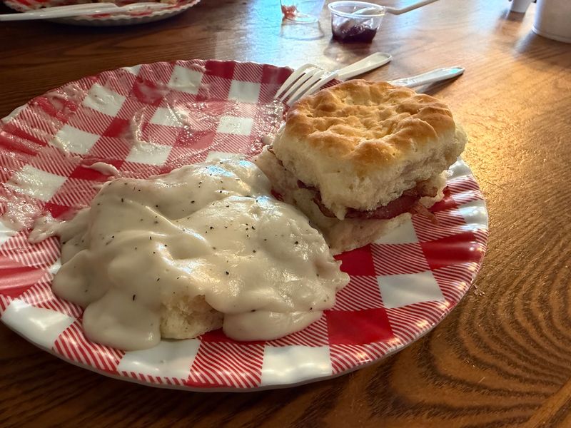 The Biscuits Alone Are Worth Getting Off the Highway For
