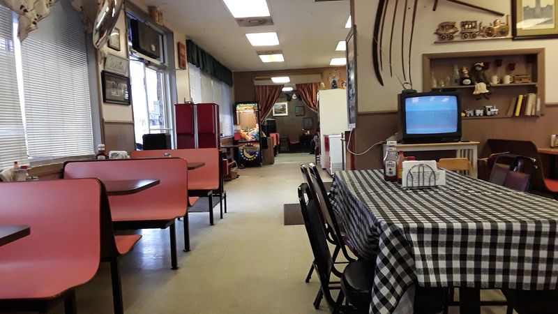 The Casual, Country Atmosphere Makes You Want to Stay Awhile The Casual, Country Atmosphere Makes You Want to Stay Awhile