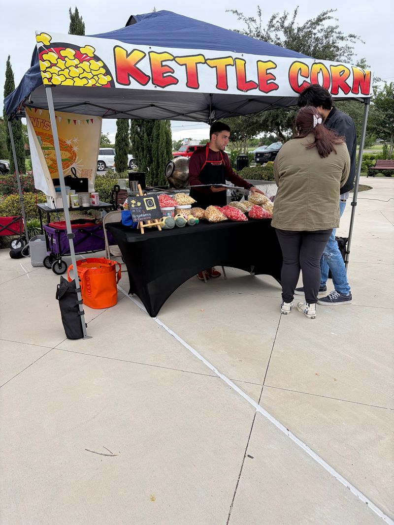The Farmers Market in Pharr (Pharr)