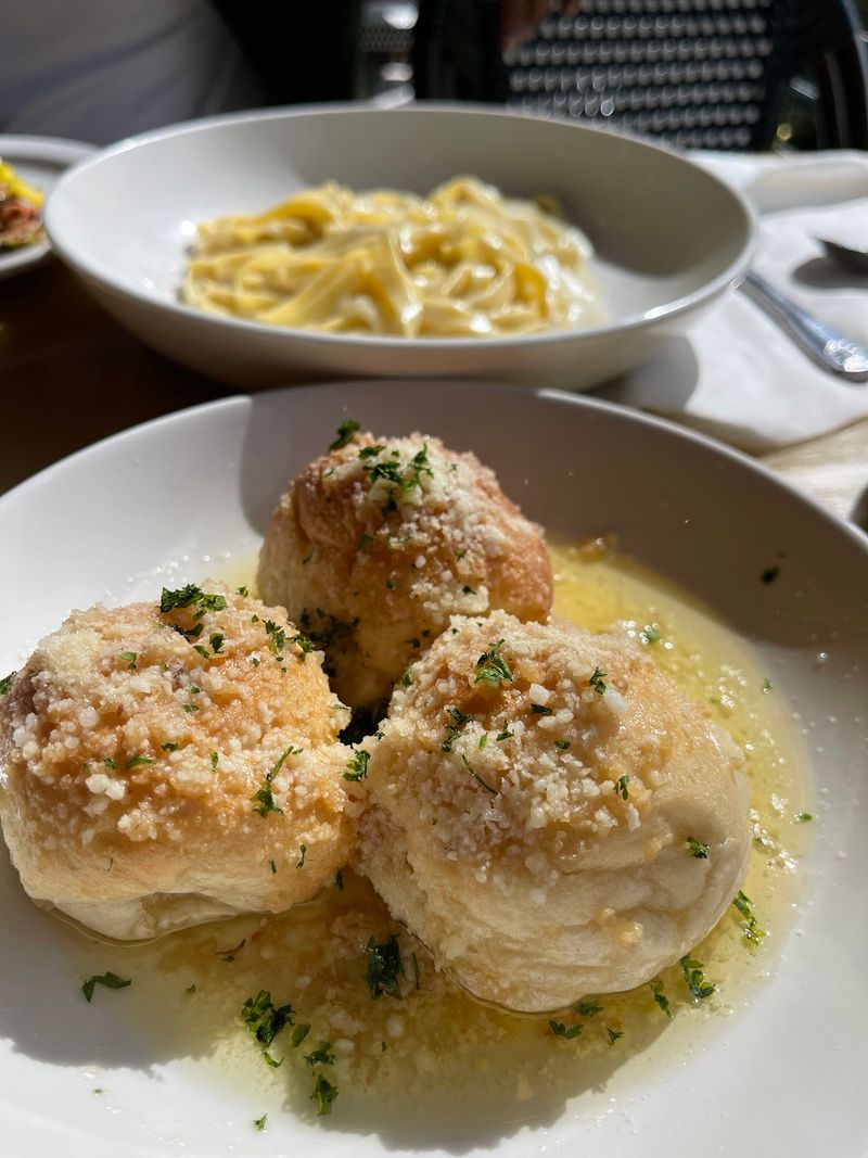 The Garlic Rolls That Are Worth the Drive Alone