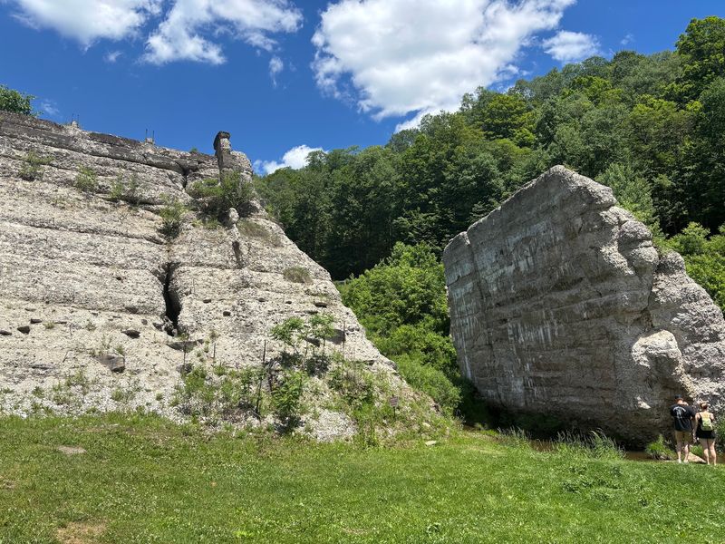 The Giant Concrete Ruin Still Stops Visitors in Their Tracks The Giant Concrete Ruin Still Stops Visitors in Their Tracks