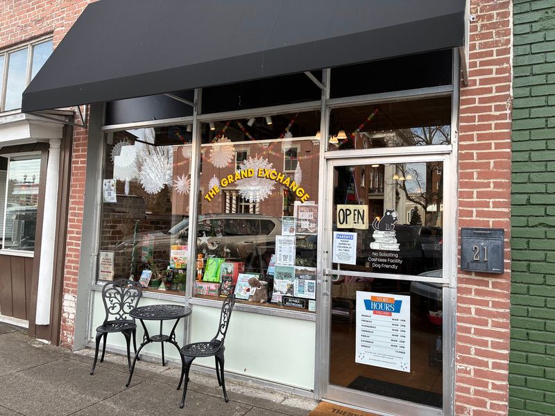 The Grand Exchange Bookstore - Murfreesboro