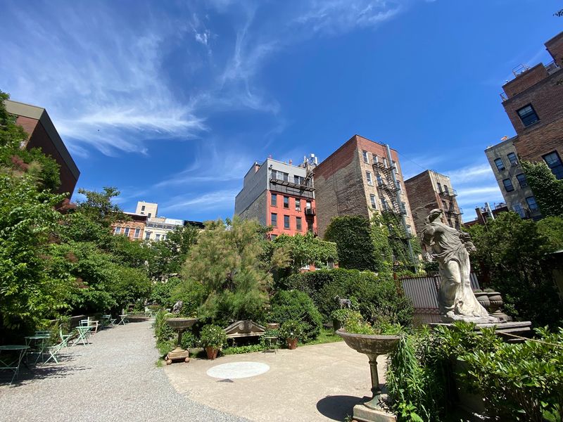 The Location Makes Dinner and a Movie Easy