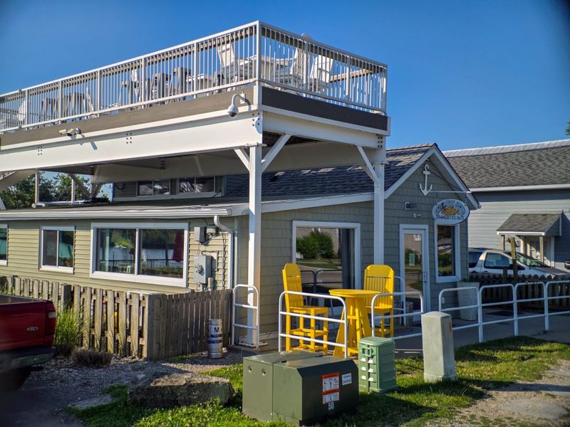 The Old Fish House, Huron