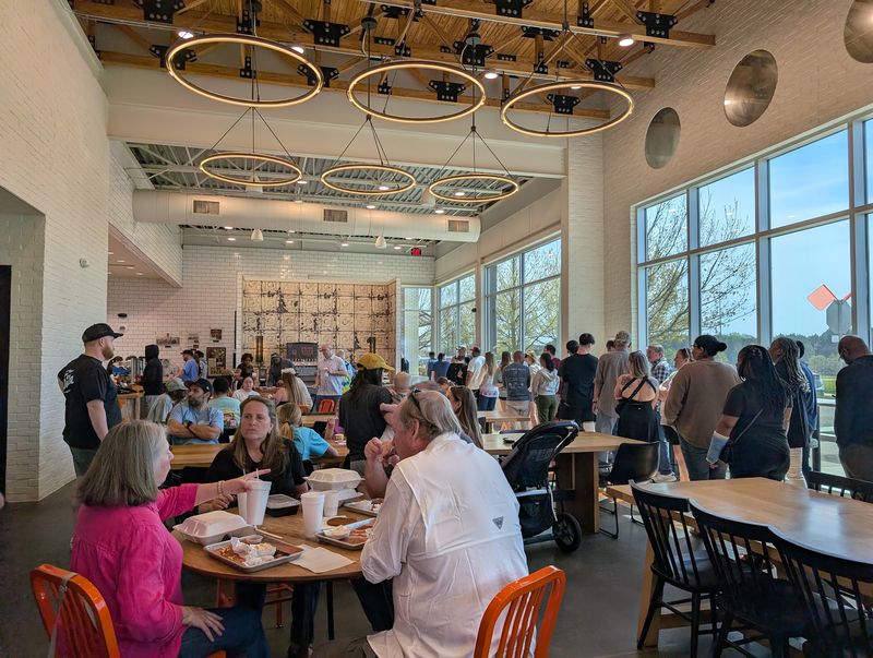 The Space Feels Welcoming and Lively The Space Feels Welcoming and Lively