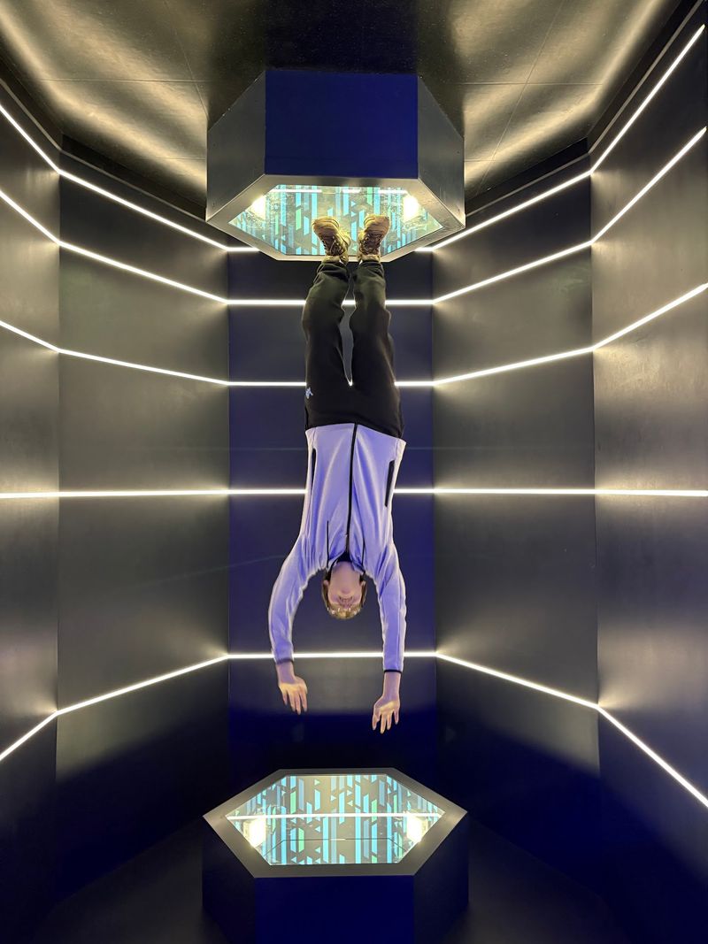 The Spinning Tunnel That Scrambles Your Balance The Spinning Tunnel That Scrambles Your Balance
