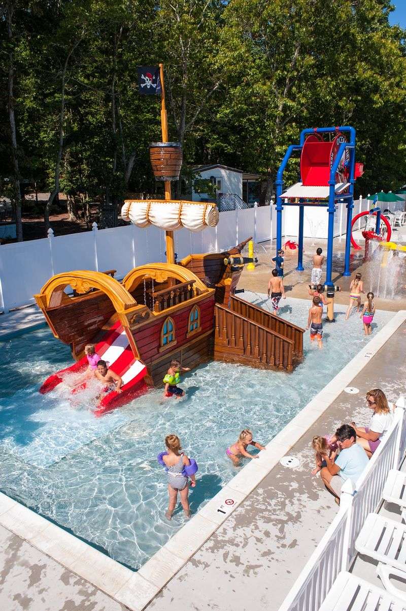 The Splash Pad That Steals the Show The Splash Pad That Steals the Show