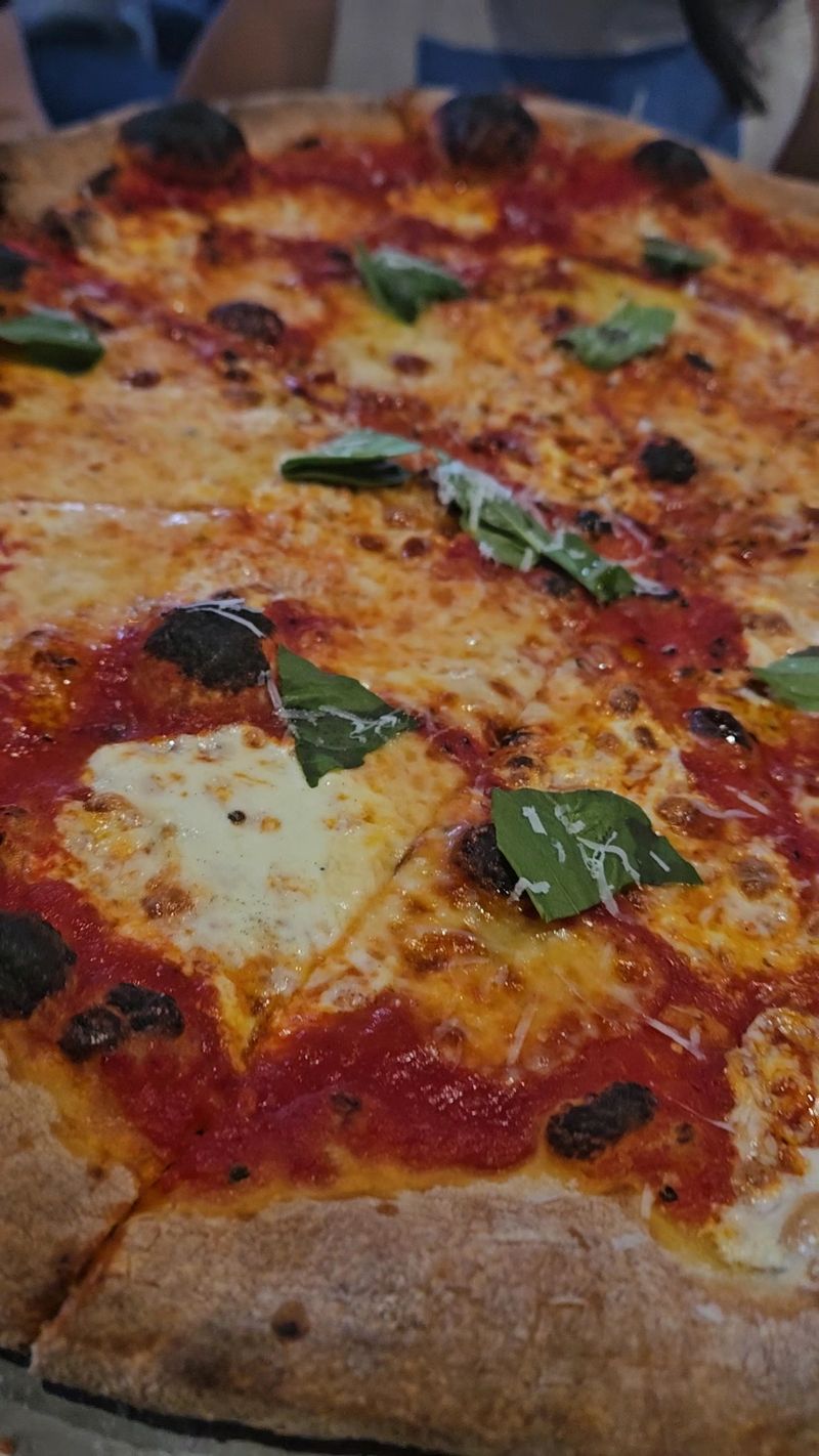 Thin crust pies that made the place famous