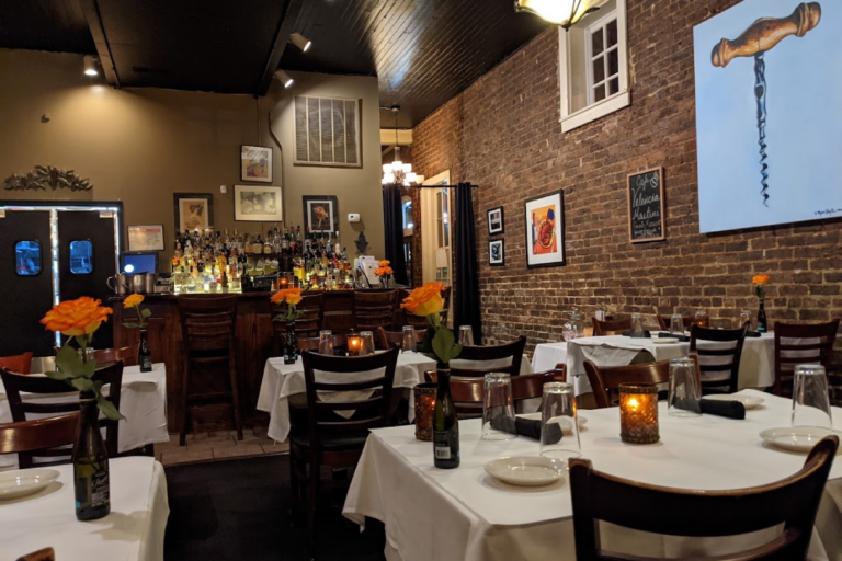 This Little Italian Gem in Cleveland, Tennessee Is Winning Over Everyone Who Finds It