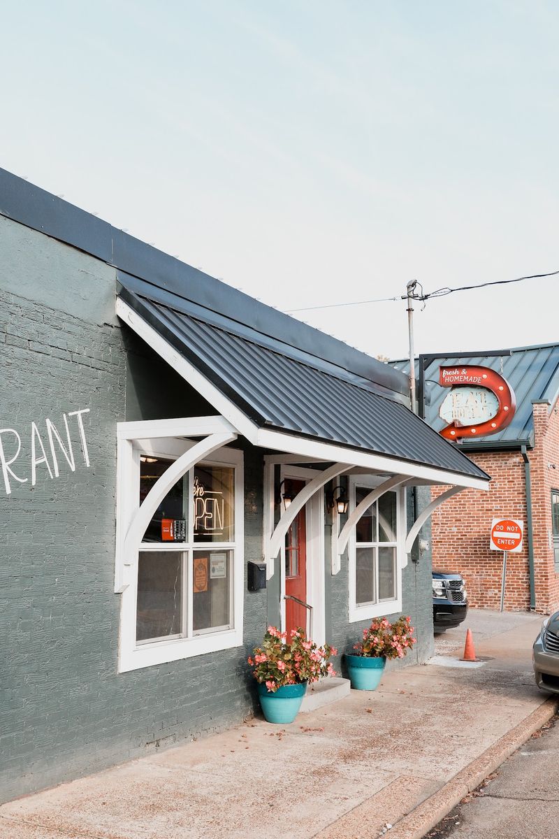 This Tennessee Hidden Gem Belongs on Your Food Bucket List