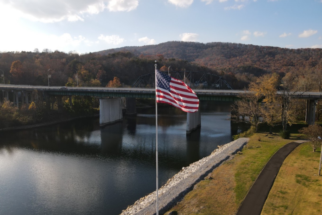This Tennessee Riverfront Park Might Be One of the State's Most Underrated Day Trips