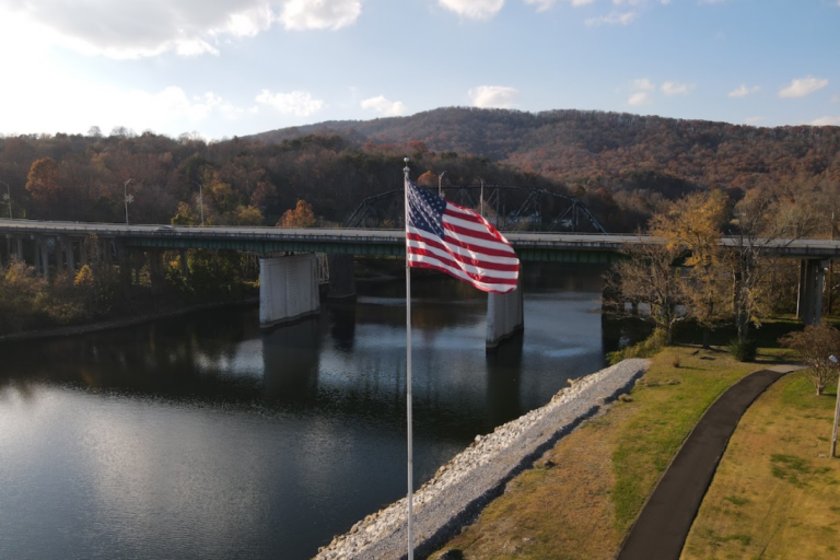 This Tennessee Riverfront Park Might Be One of the State’s Most Underrated Day Trips