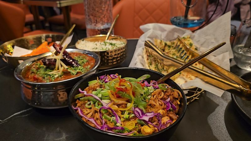 Thumkaa Bar & Kitchen