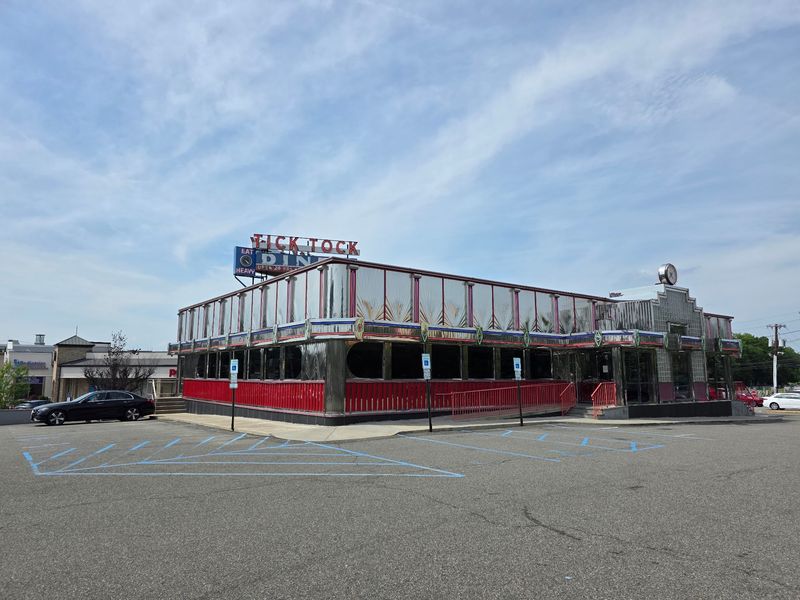 Tick Tock Diner - Clifton Tick Tock Diner - Clifton
