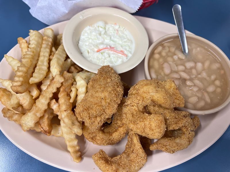 Tommy Lees Catfish Shack - Parsons