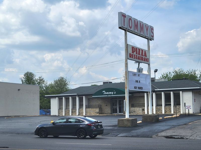 Tommy’s Pizza, Columbus Tommy’s Pizza, Columbus
