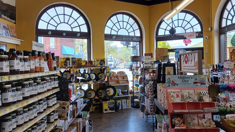Town Hardware & General Store (Black Mountain)