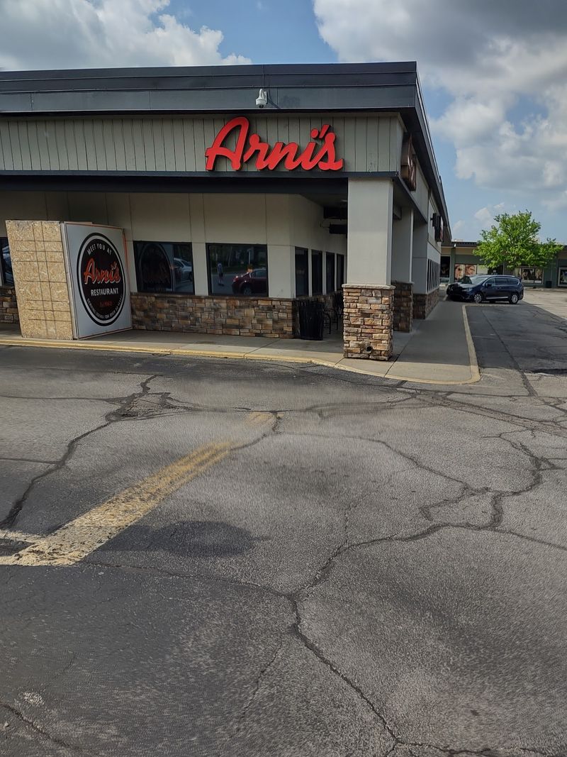 Arni's Lafayette Market Square (Lafayette) Arni's Lafayette Market Square (Lafayette)