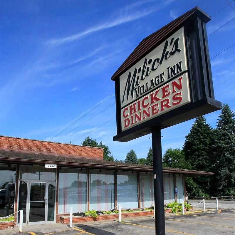 Village Inn Chicken, Norton