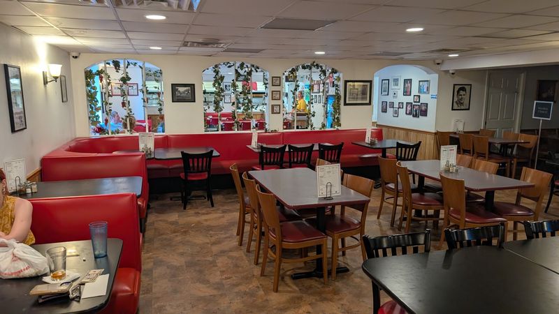 Vincent’s Pizza Park - Pittsburgh Vincent’s Pizza Park - Pittsburgh