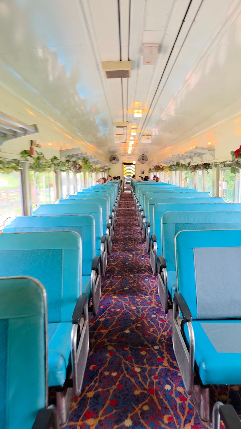 Vintage Railcars Bring New Jersey’s Railroad Past to Life Vintage Railcars Bring New Jersey’s Railroad Past to Life