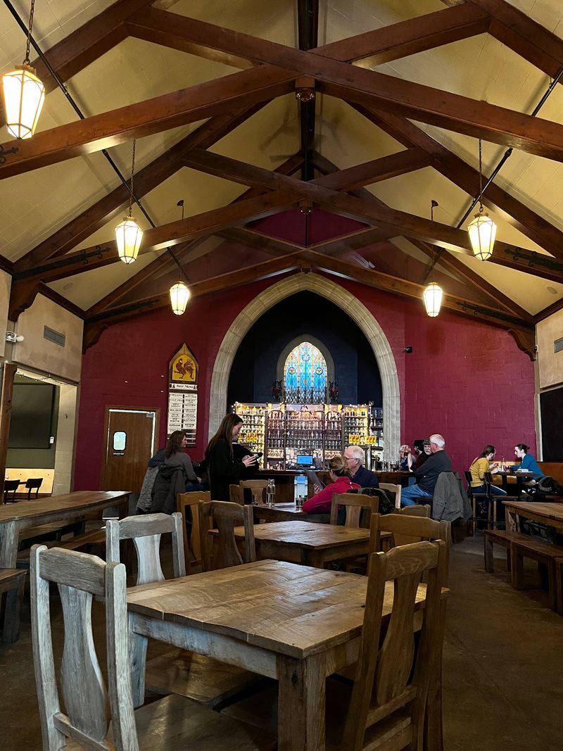 Vivant Brewery & Spirits
