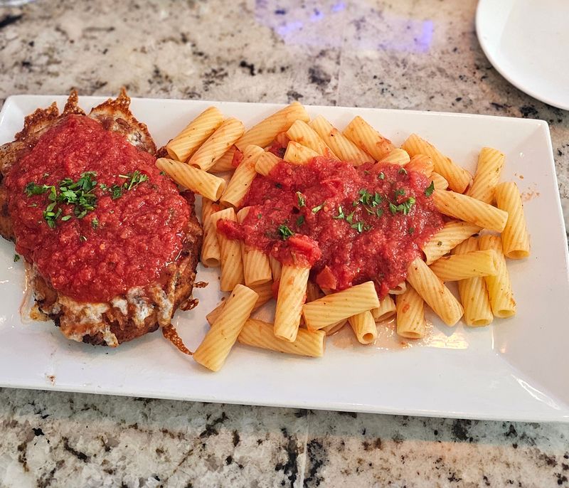 Chicken Parmesan That Tastes Like 24-Hour Marinated Perfection Chicken Parmesan That Tastes Like 24-Hour Marinated Perfection