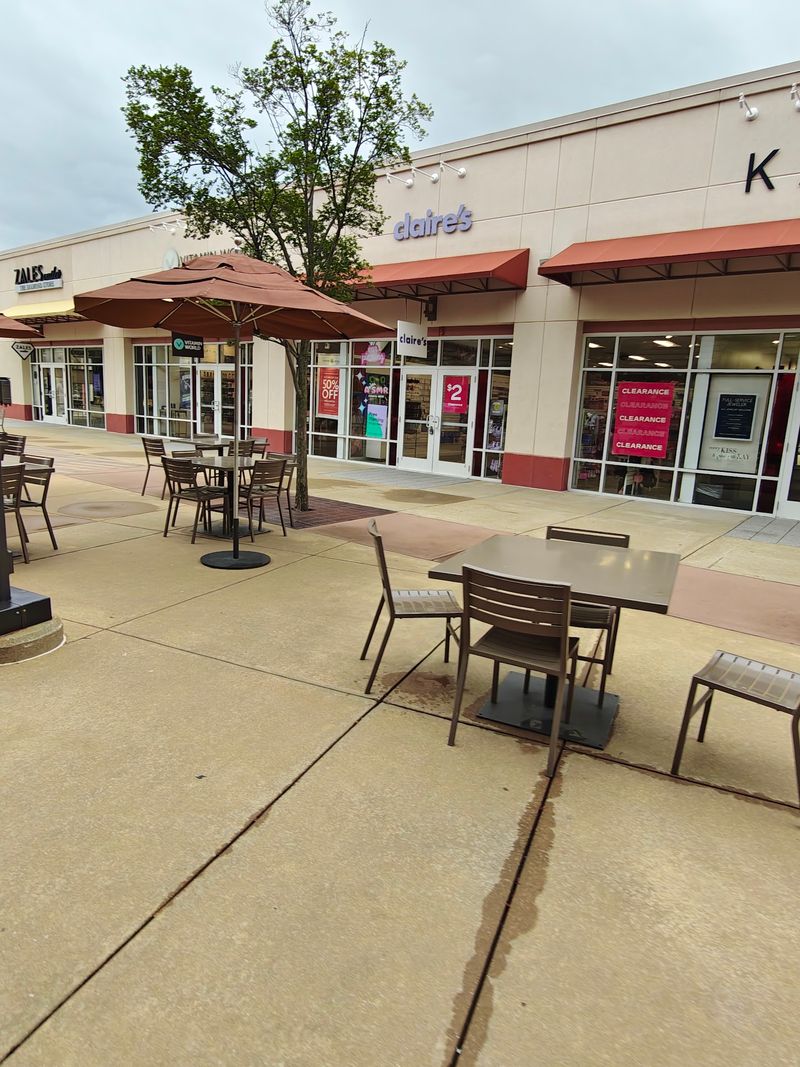Why the Outdoor Layout Changes the Whole Visit Why the Outdoor Layout Changes the Whole Visit