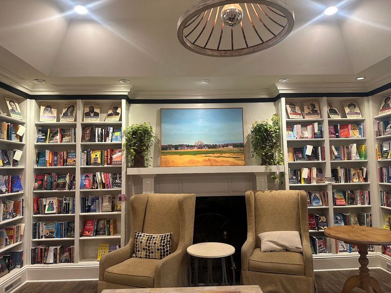 Warm Rooms Made for Browsing