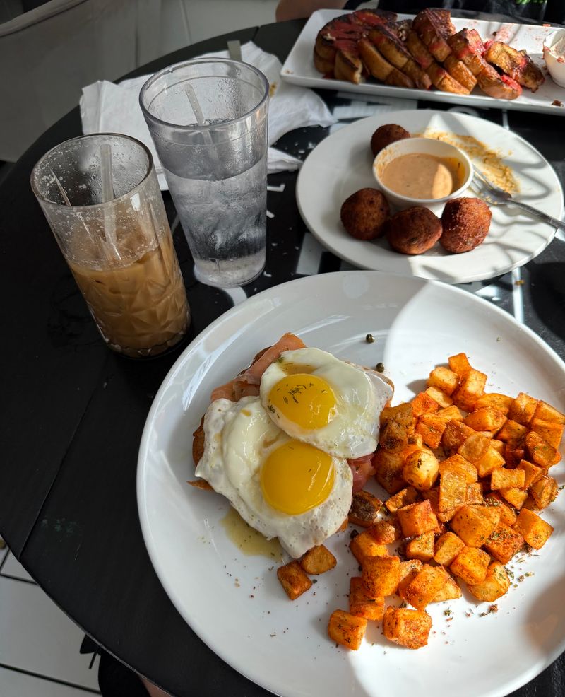 Water Street Waffle Co. (Belton) Water Street Waffle Co. (Belton)