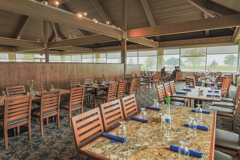 Water’s Edge Restaurant, Oregon