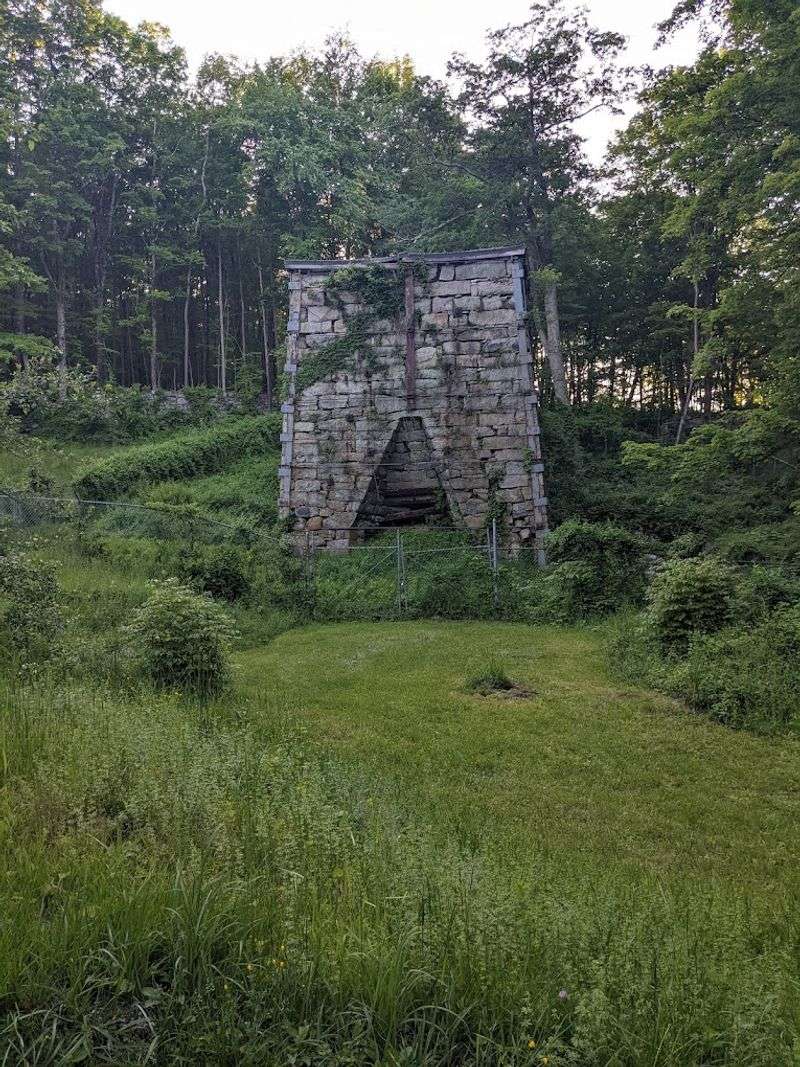 Wawayanda Lake Loop - Double Pond Iron Furnace Ruins, Wawayanda State Park
