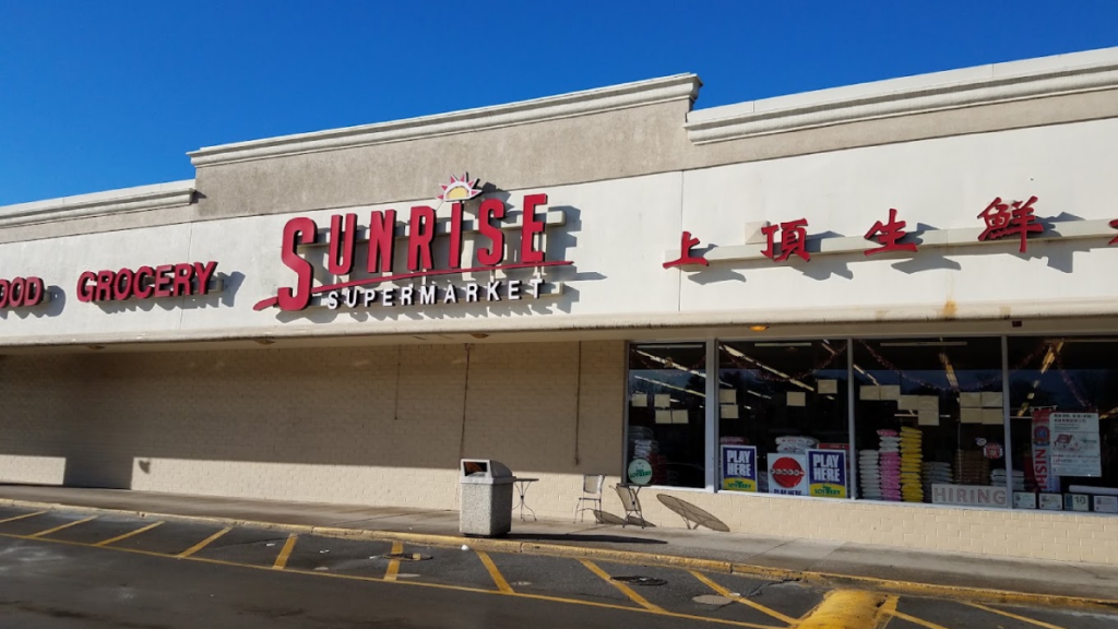 We Started Saving Big After Shopping at These 9 Budget-Friendly Grocery Stores in Tennessee