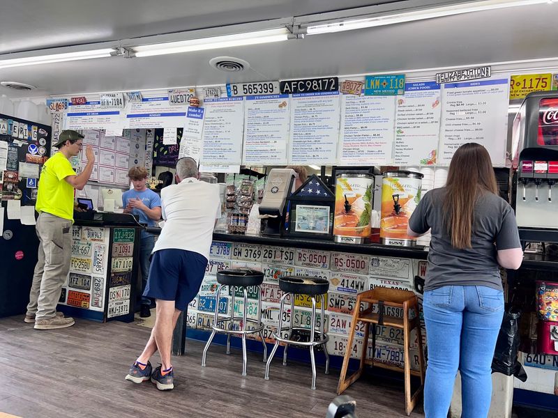 What Makes J's Corner Worth a Stop in Elizabethton