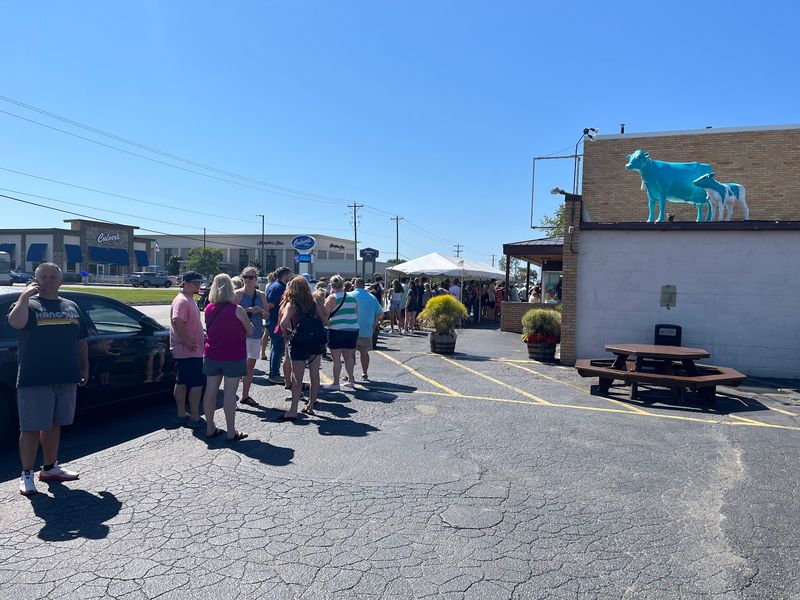 Where Michigan Beach Days Often End With Dessert