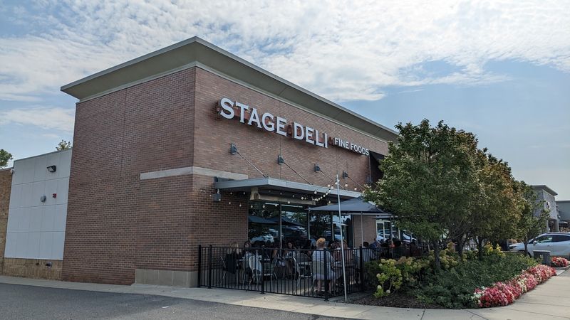 Where Michigan Meets the New York Deli Mood